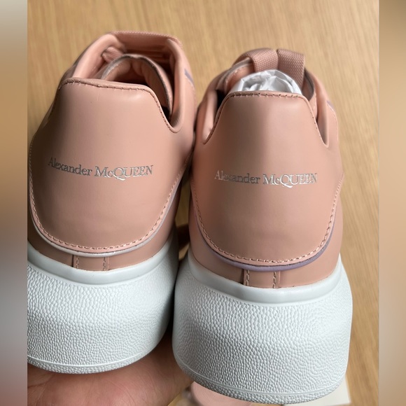 Alexander Mcqueen Sneakers 40 - Picture 3 of 7